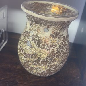 Gold crackle effect tea light burner