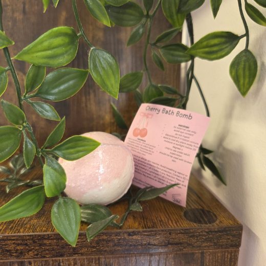 Small Bath Bombs in Cherry