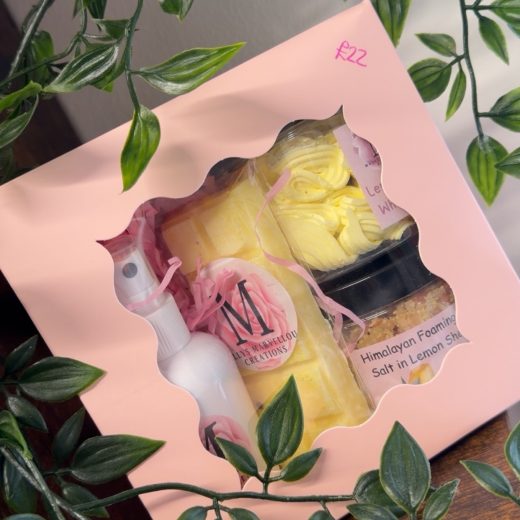 Gift set in lemon sherbet