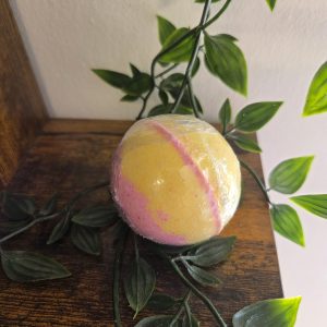 Bath Bombs in strawberry bon bon