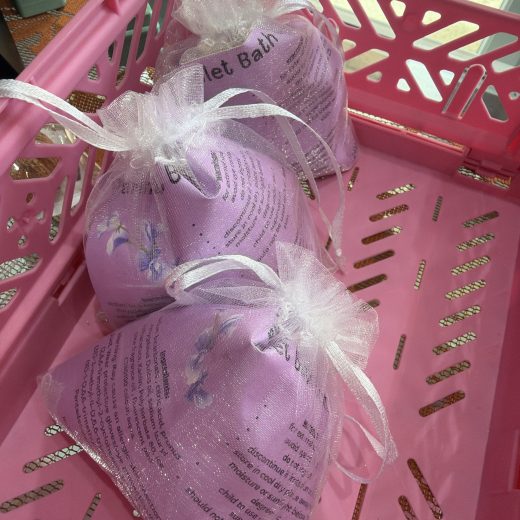 Parma violet bath bomb